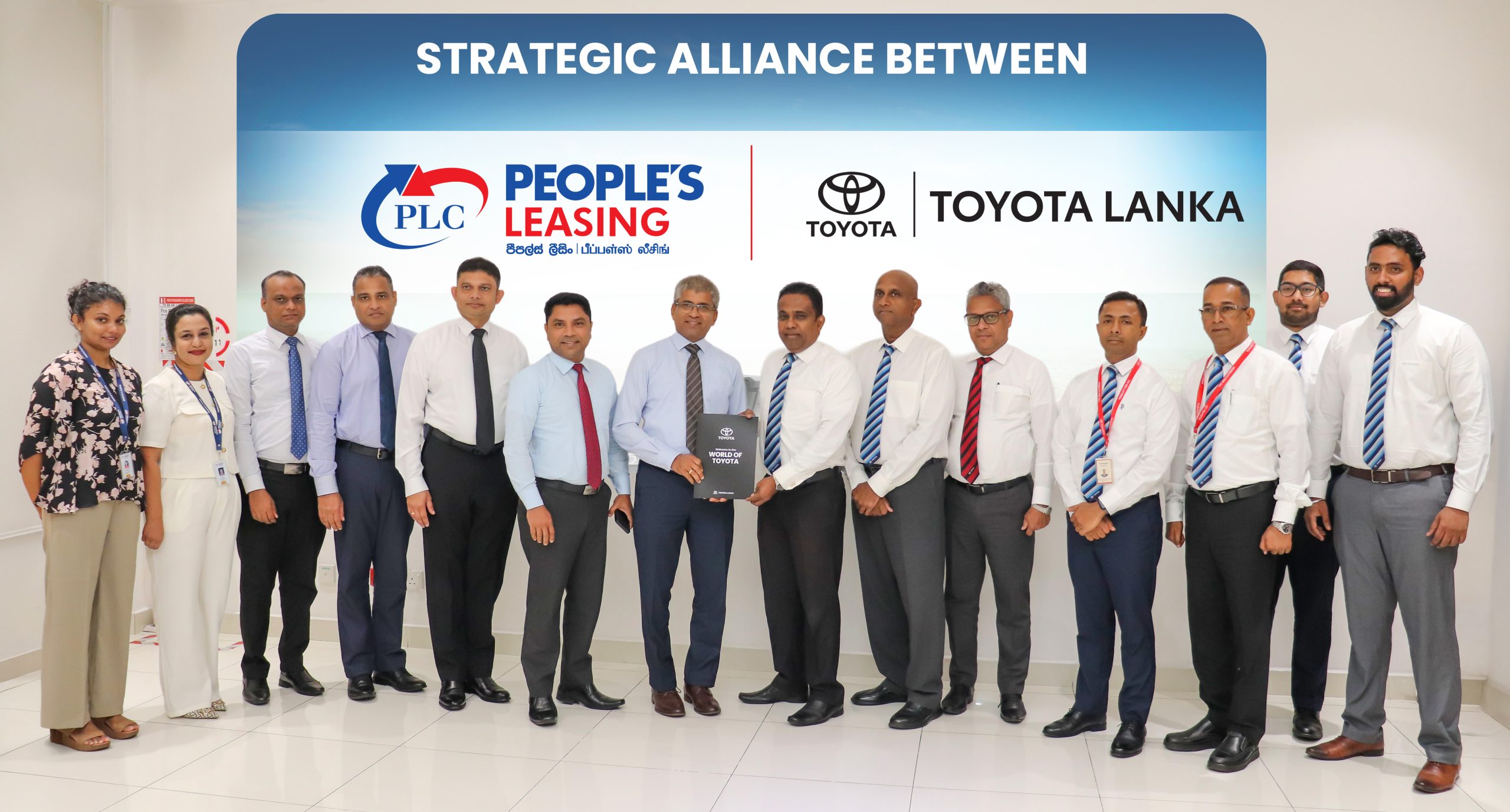 People’s Leasing & Finance PLC & Toyota Lanka (Private) Limited Ink to offer Comprehensive Leasing Facilities to its Customers